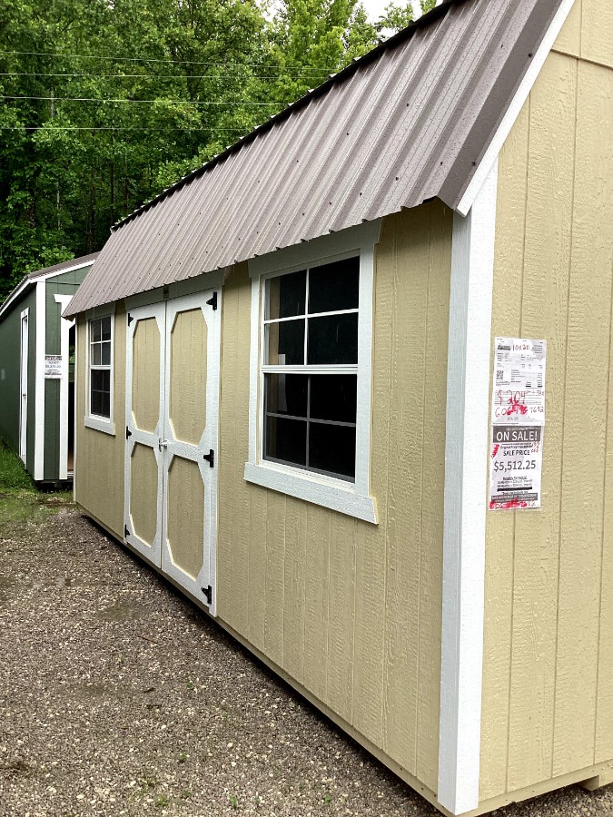 Lofted Barn - 10x20